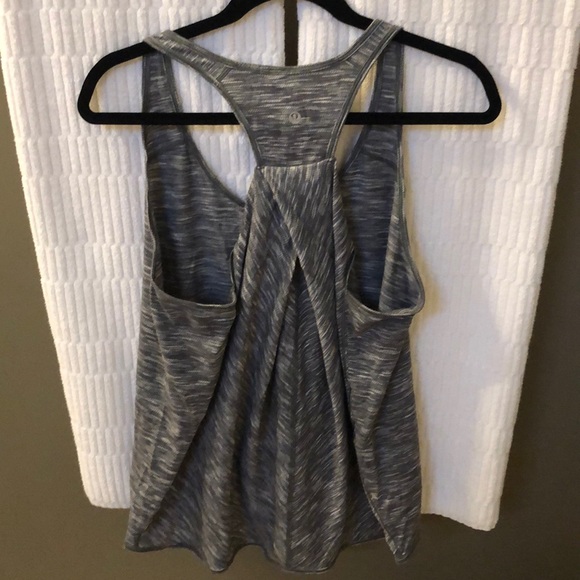 Lululemon Tank - Picture 4 of 5
